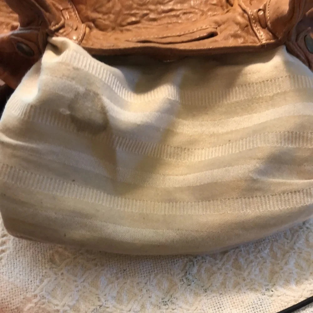 90’s Viva Bags of California leather handbag 14.5”x9” handle to top of bag 7”